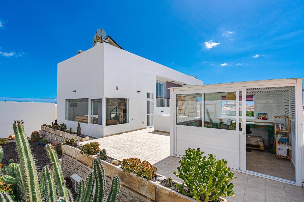 Modern 3Bdr Villa With Heated Pool El Medano  Exterior photo