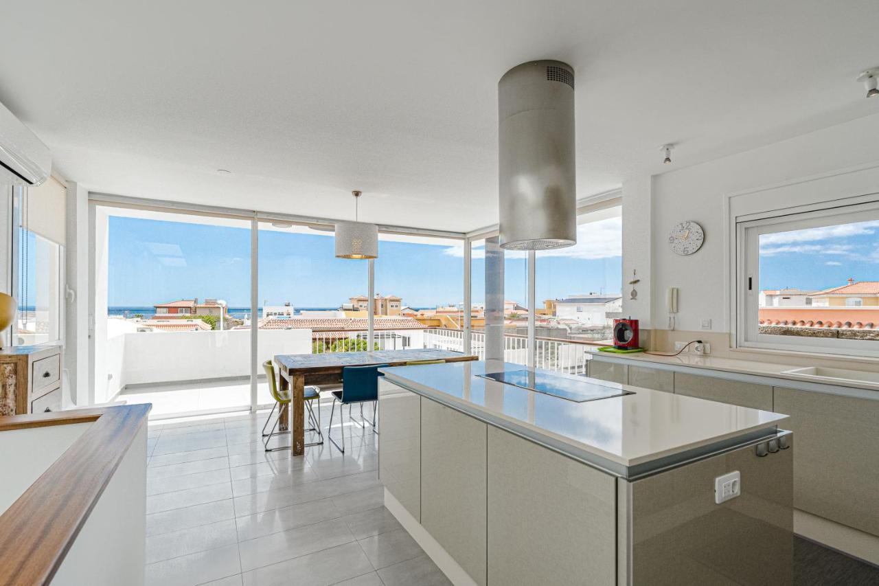 Modern 3Bdr Villa With Heated Pool El Medano  Exterior photo